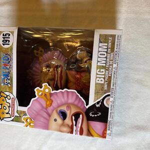 Funko Pop! Animation One Piece Big Mom Vinyl Figure #1915